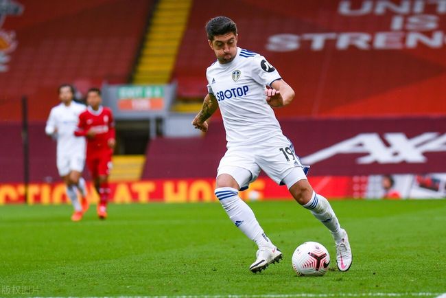 1-1，2-2！曼城、利物浦齐遭绝平，阿森纳笑纳6分领跑大礼