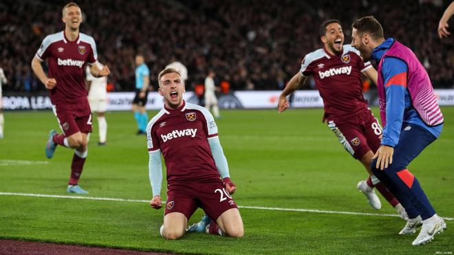 快船19分逆转 双杀东部第一