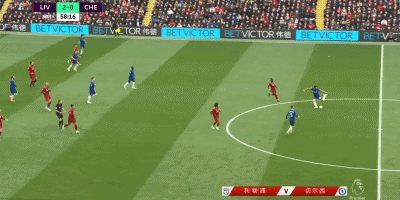 手真硬啊！孙铭徽加长三分&压哨远投两连击