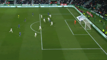 【LPL老婆】余霜招牌旗袍主持关键战，曼妙身材太有韵味